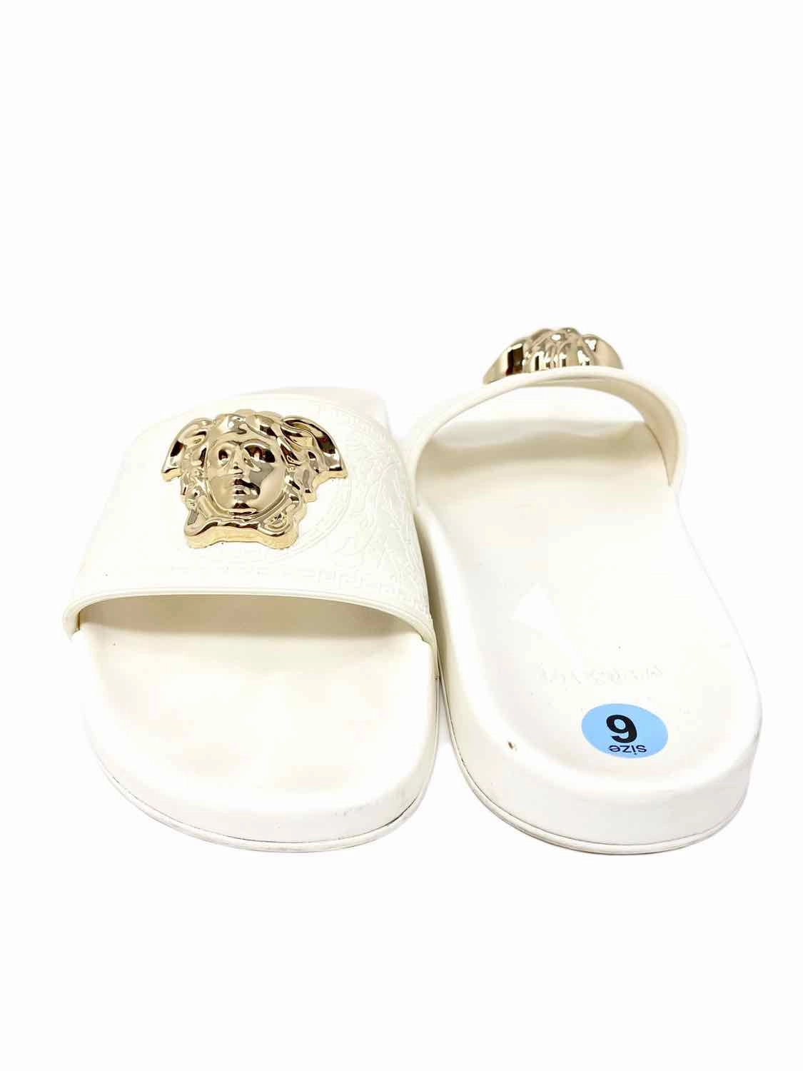 Versace Women's Ivory Rubber Medusa Size 36/6 Slide